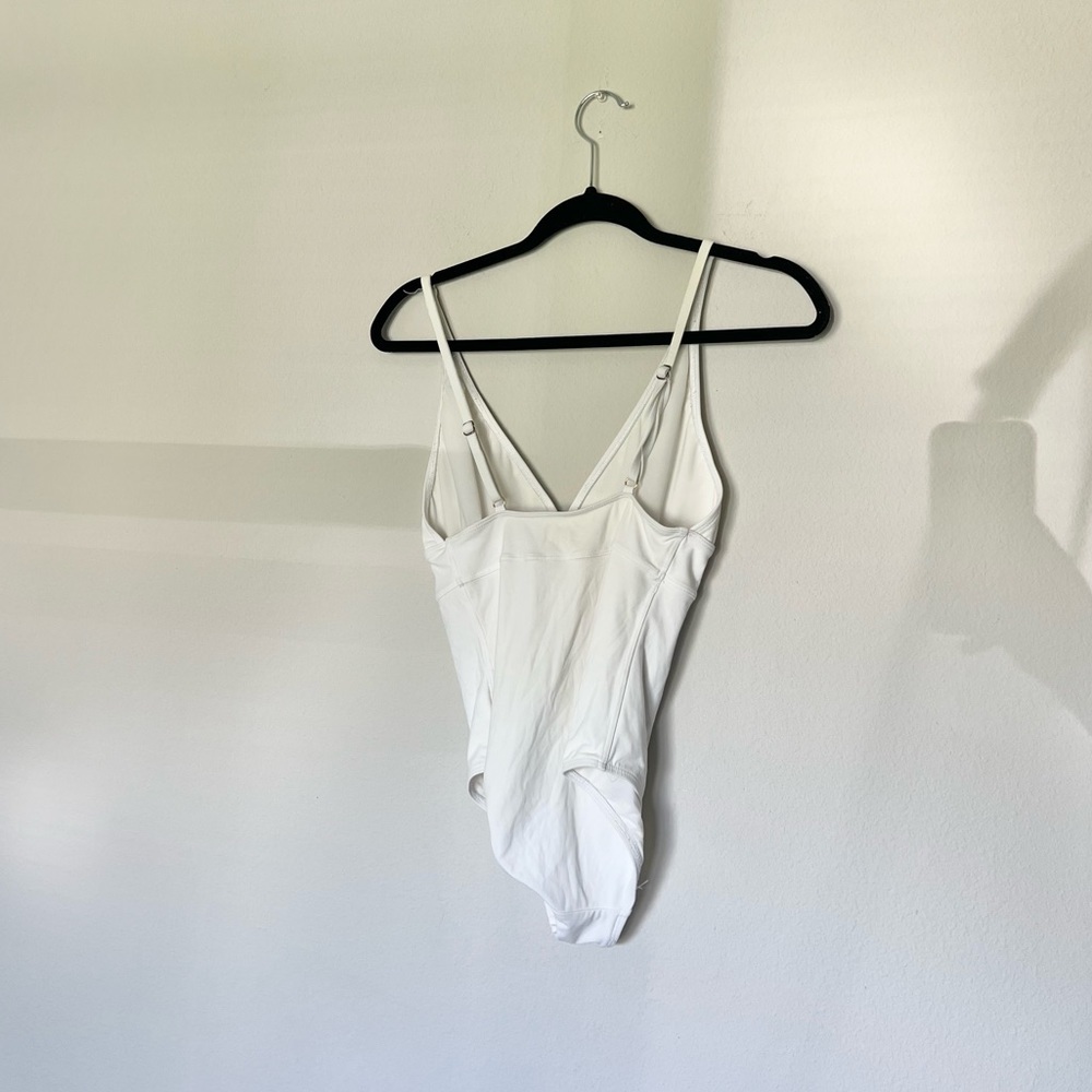 Gottex White V-Neck One Piece Swimsuit Bathing Suit - Picture 4 of 7